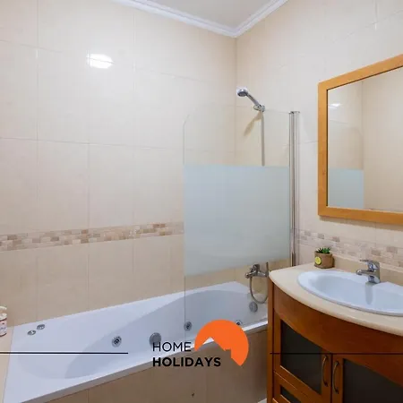 #045 Costa Family By Holidays Daire Albufeira