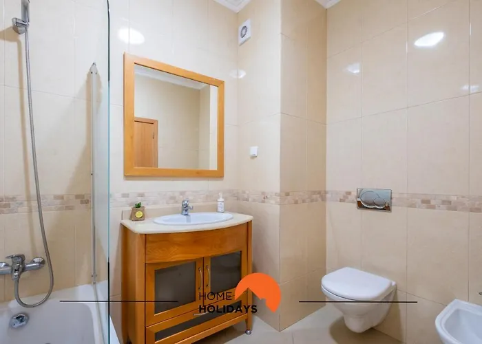 #045 Costa Family By Holidays Apartment