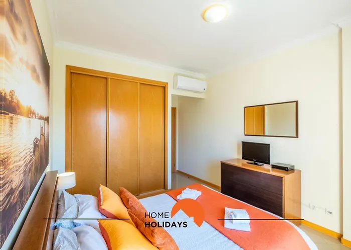 #045 Costa Family By Holidays * Albufeira